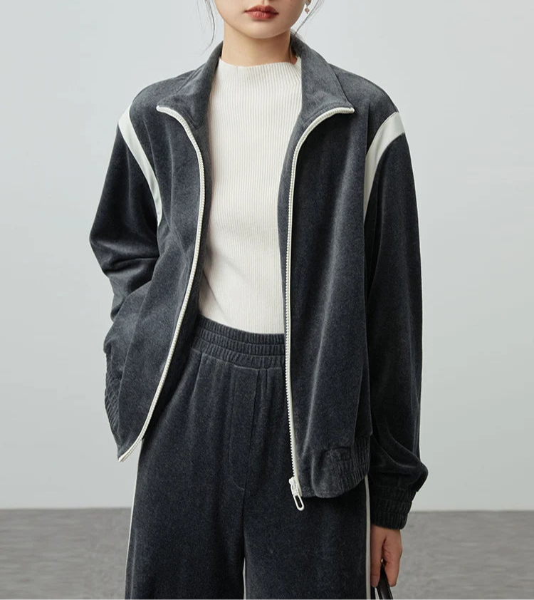 Sports Suit