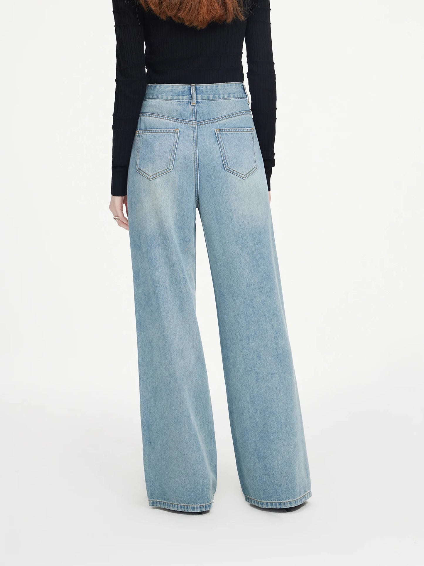 Straight Jeans