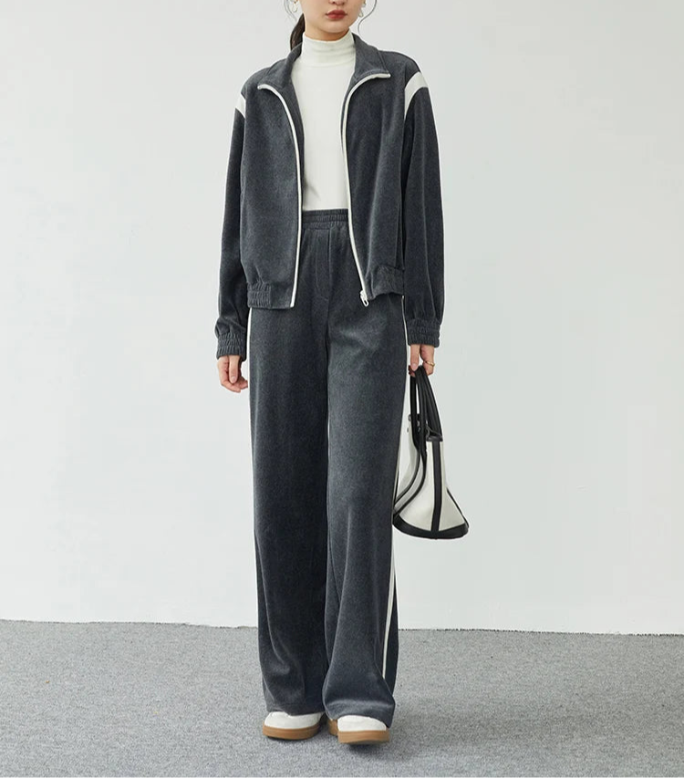 Sports Suit