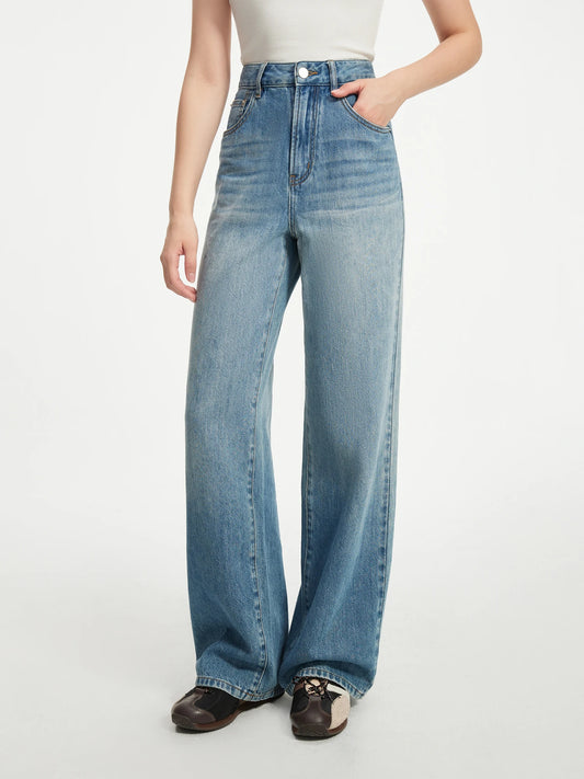 Wide-leg Straight Jeans