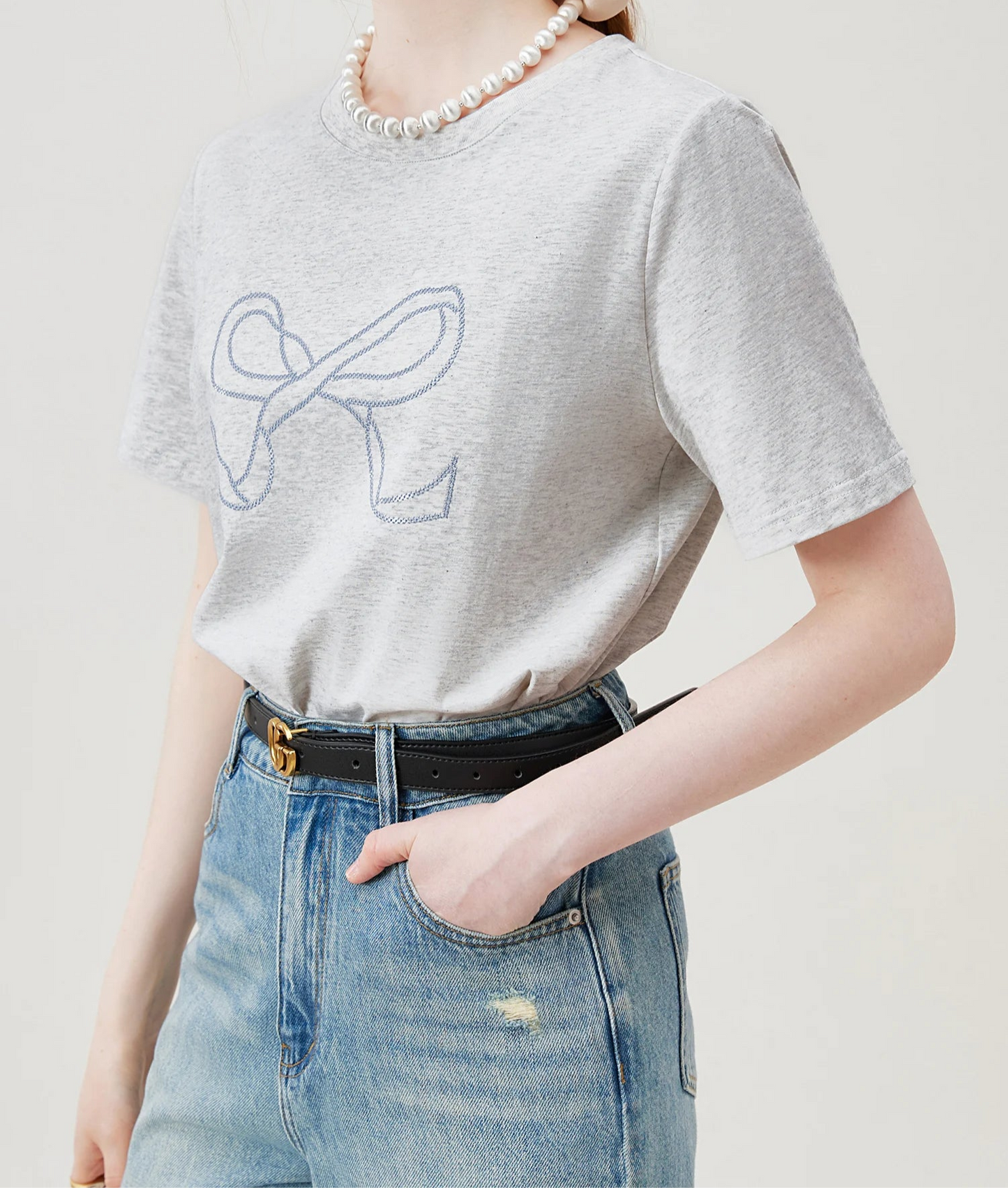 Short-sleeved T-shirt