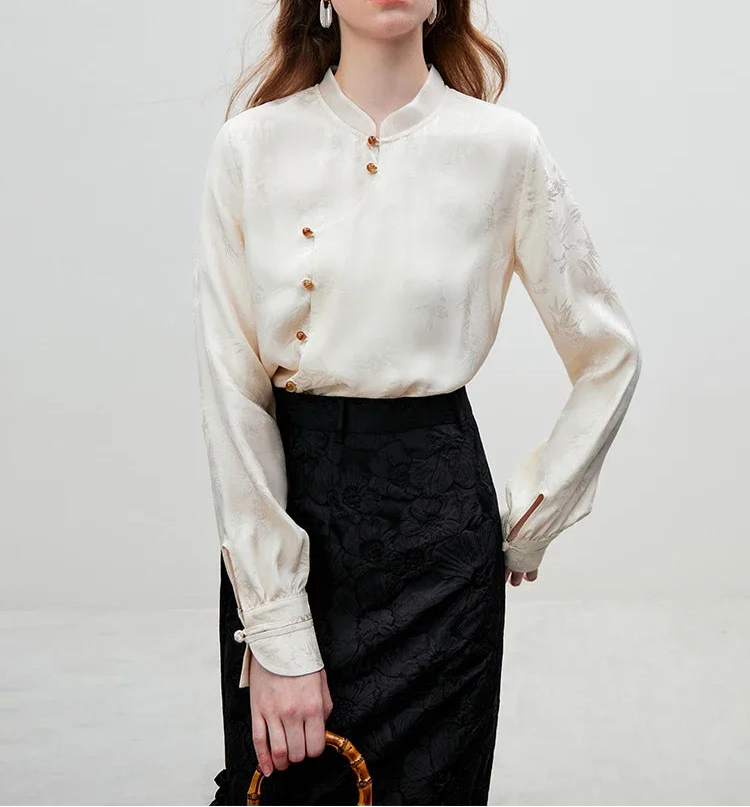 بلوزة جاكار بلون المشمش